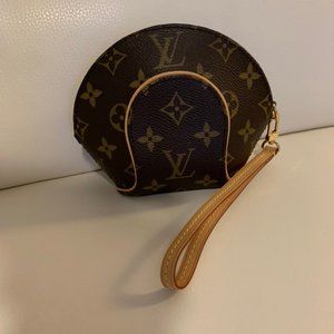 Louis Vuitton Mini Monogram Ellipse Wristlet